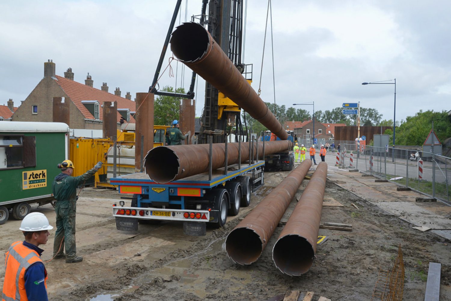 N31 Harlingen Buizen Lossen