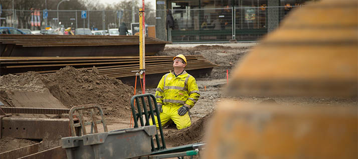 Sterk - Damwand Plaatsen Leidschendam Mall of the Netherlands