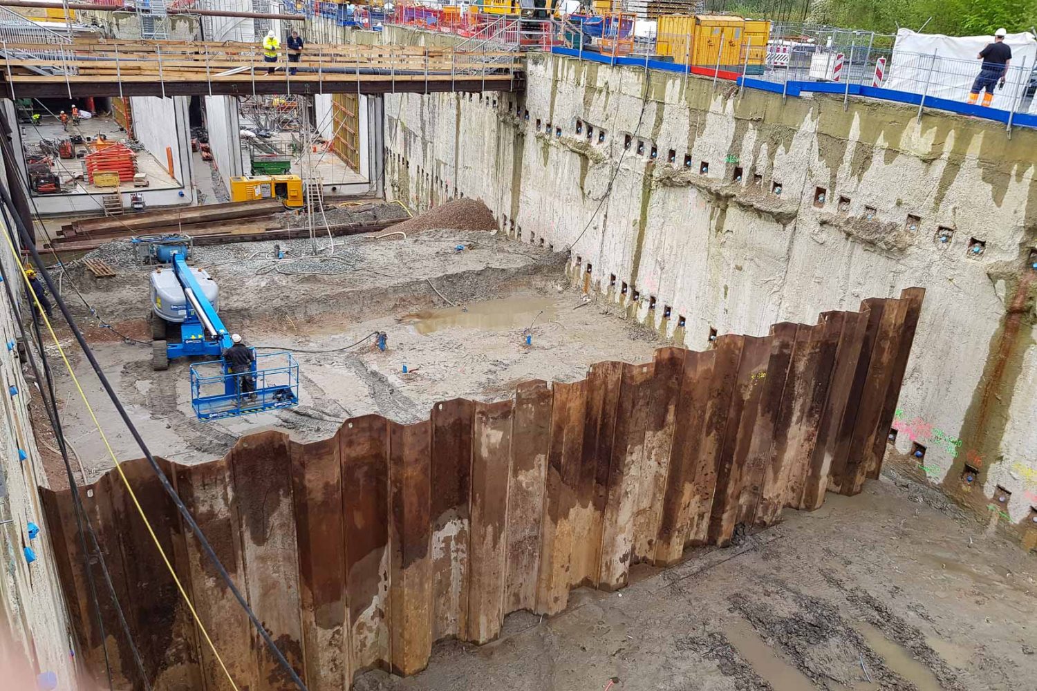 Sterk Spezialtiefbau - Fangedamm Hafentunnel Bremerhaven