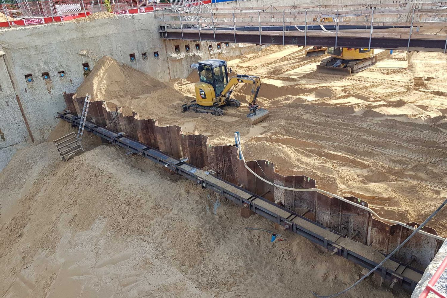 Sterk Spezialtiefbau - Fangedamm Hafentunnel Bremerhaven