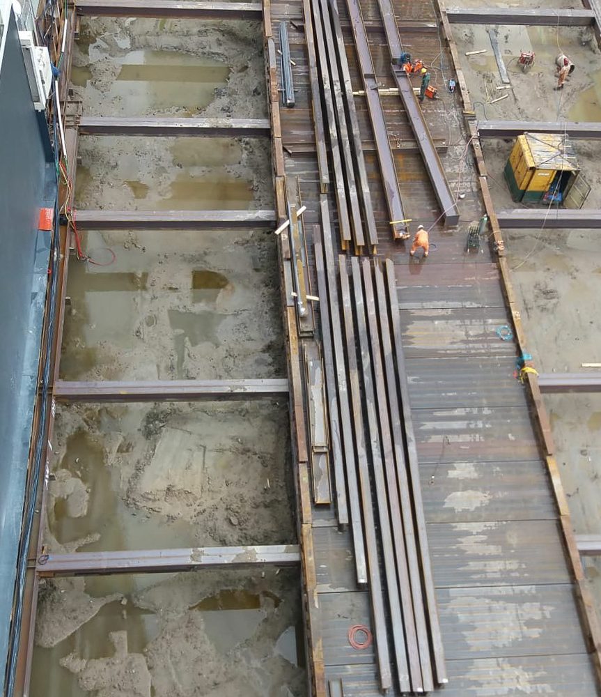 Sterk - Damwand en hulpbrug Utrecht