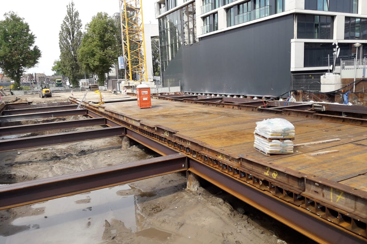 Sterk - Damwand en hulpbrug Utrecht