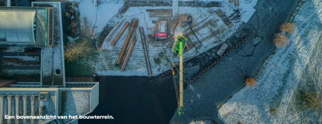 Voor De Vries en Verburg plaatste Sterk de damwandkuip voor bouw van hun nieuwe kantoor. In lijn met hun hoge ambities deed Sterk dat volledig emissievrij. Hoe? We spraken erover met Stedenbouw.